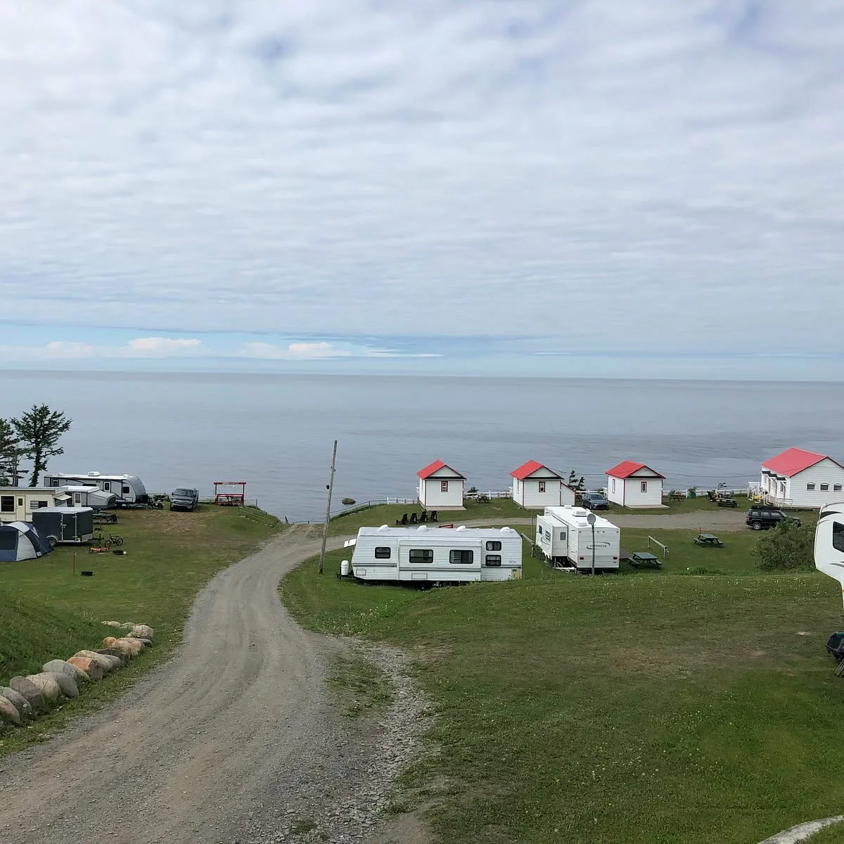 Camping Chalets Mer Et Montagne