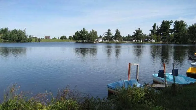 Camping Domaine Frontière Enchantée