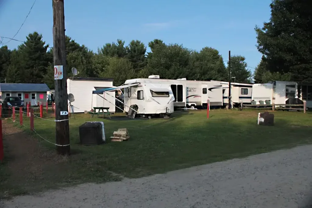 Camping Domaine Le Corral