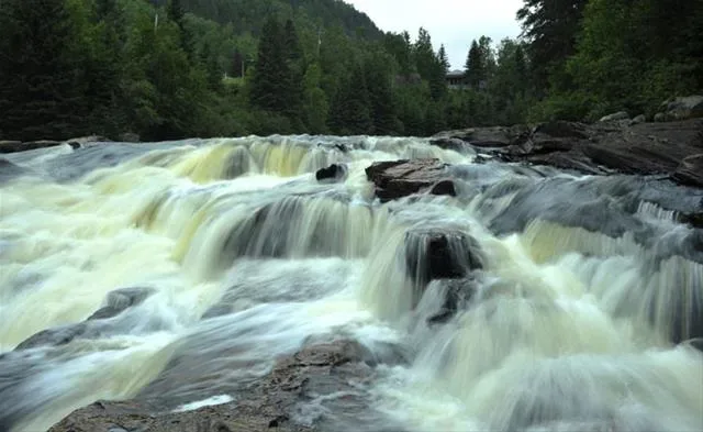 Camping Haut De La Chute