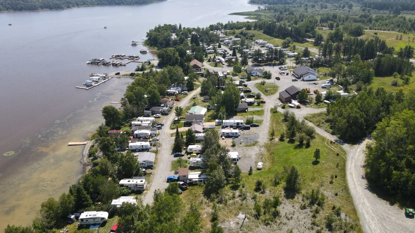 Camping Kinojévis
