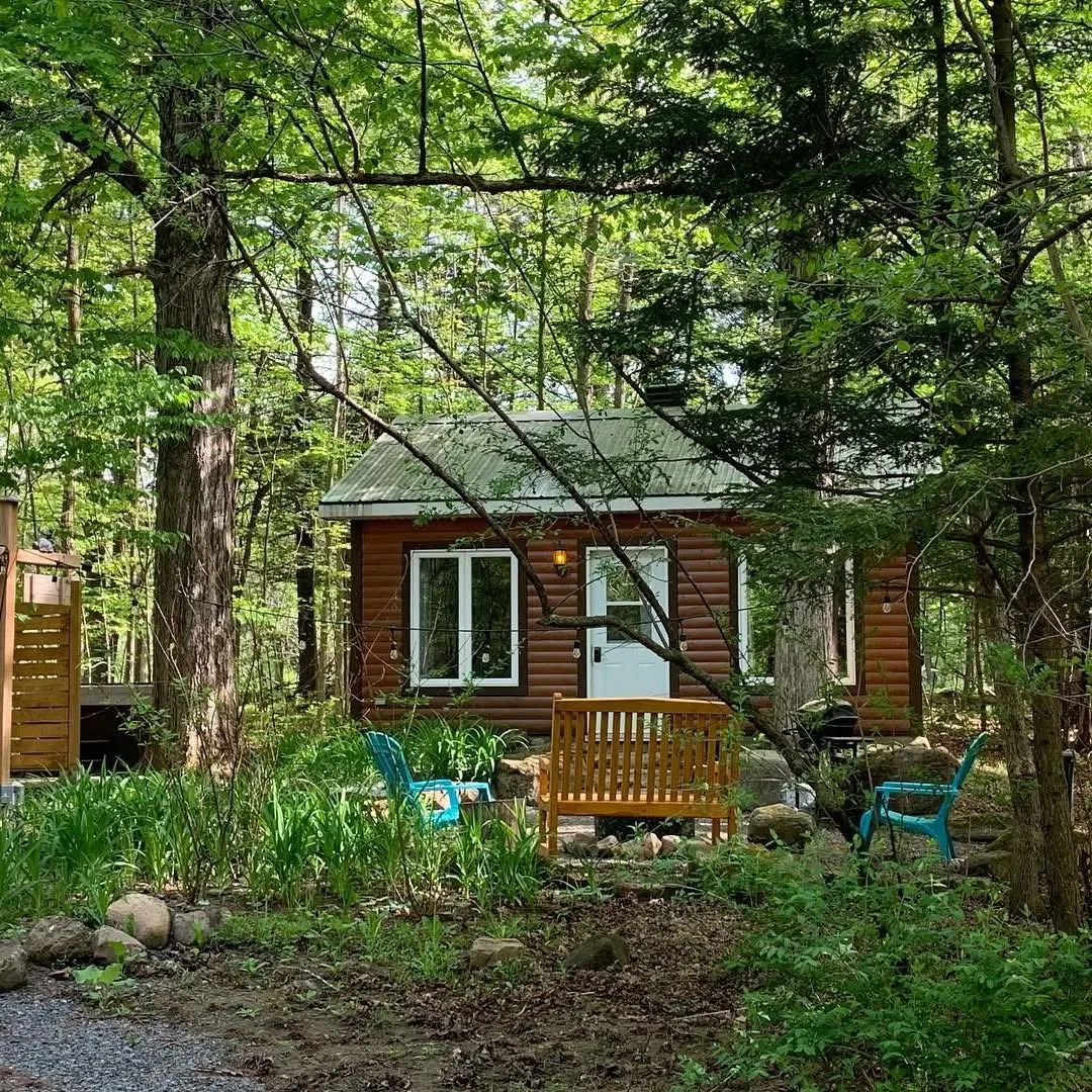 Camping Le Repère De La Frontière