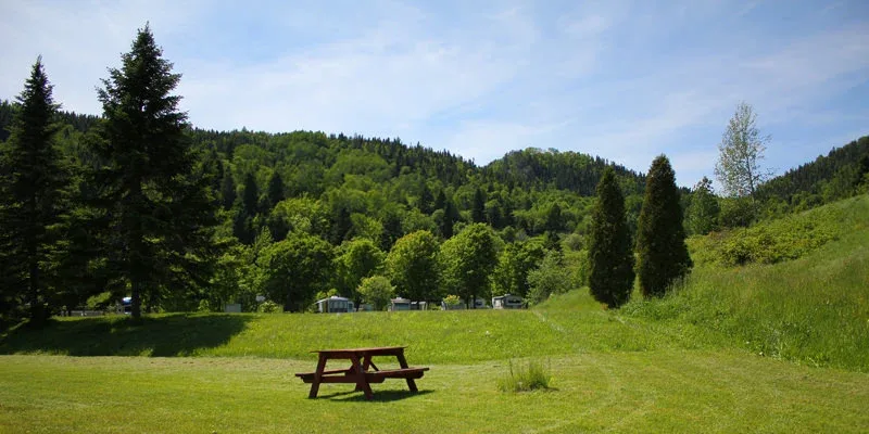 Camping La Descente Des Femmes