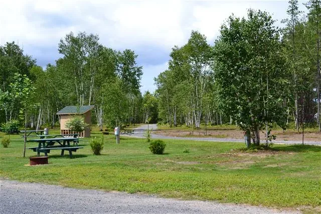 Camping Municipal Saint-Ludger-De-Milot